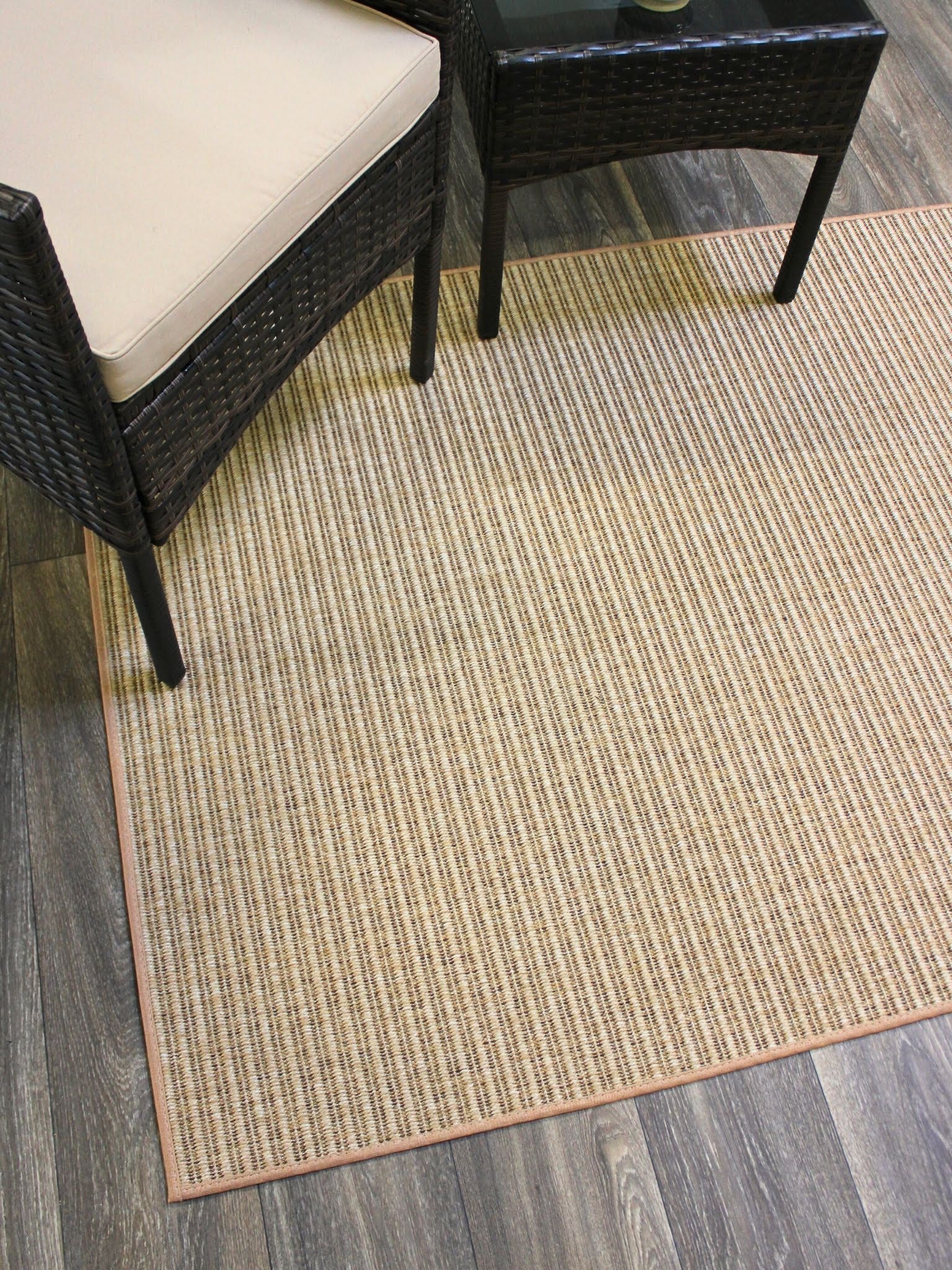 Antigua Indoor & Outdoor Area Rug – Custom Cut Carpet - Sample