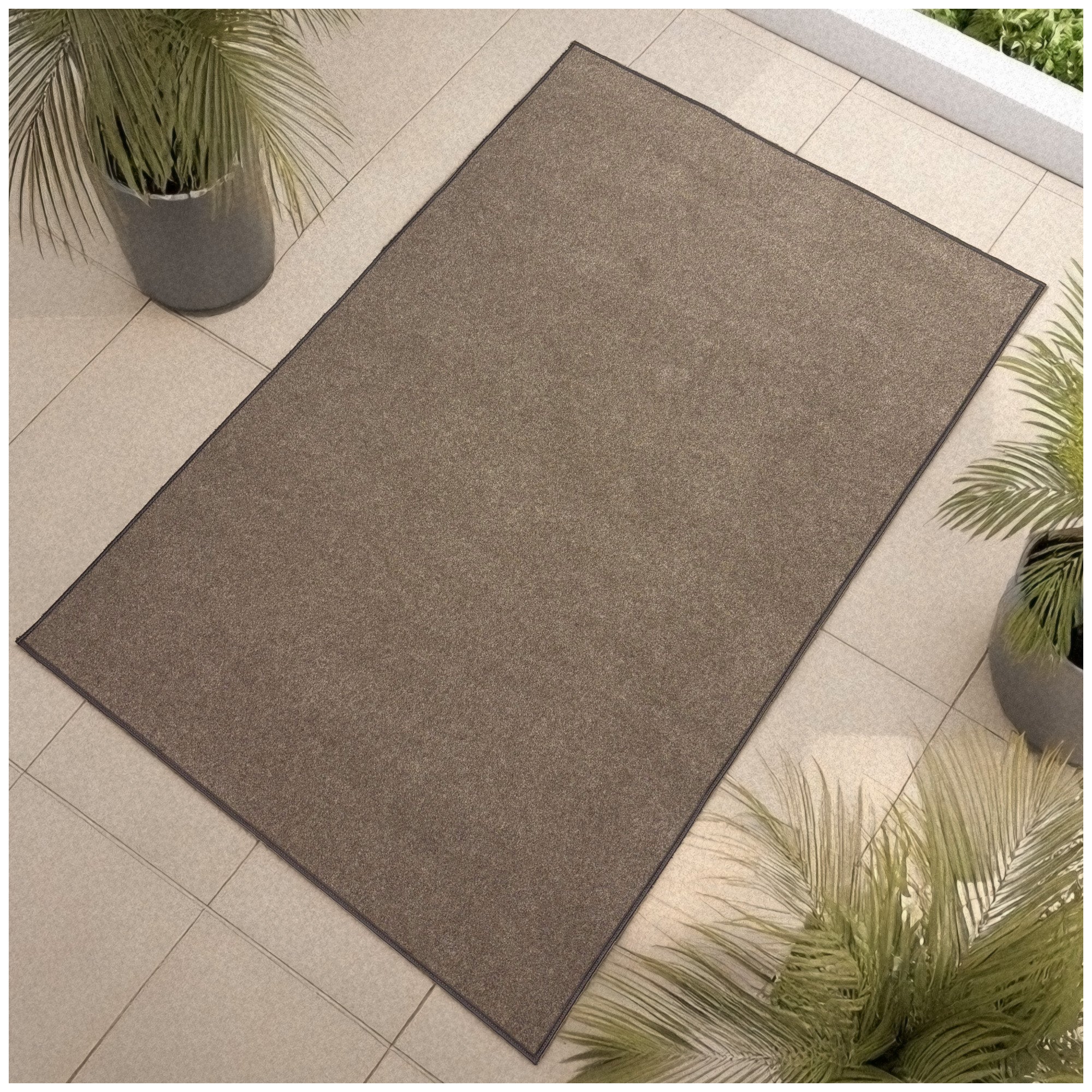Economical Indoor/Outdoor Carpet Rug (10 Colors)