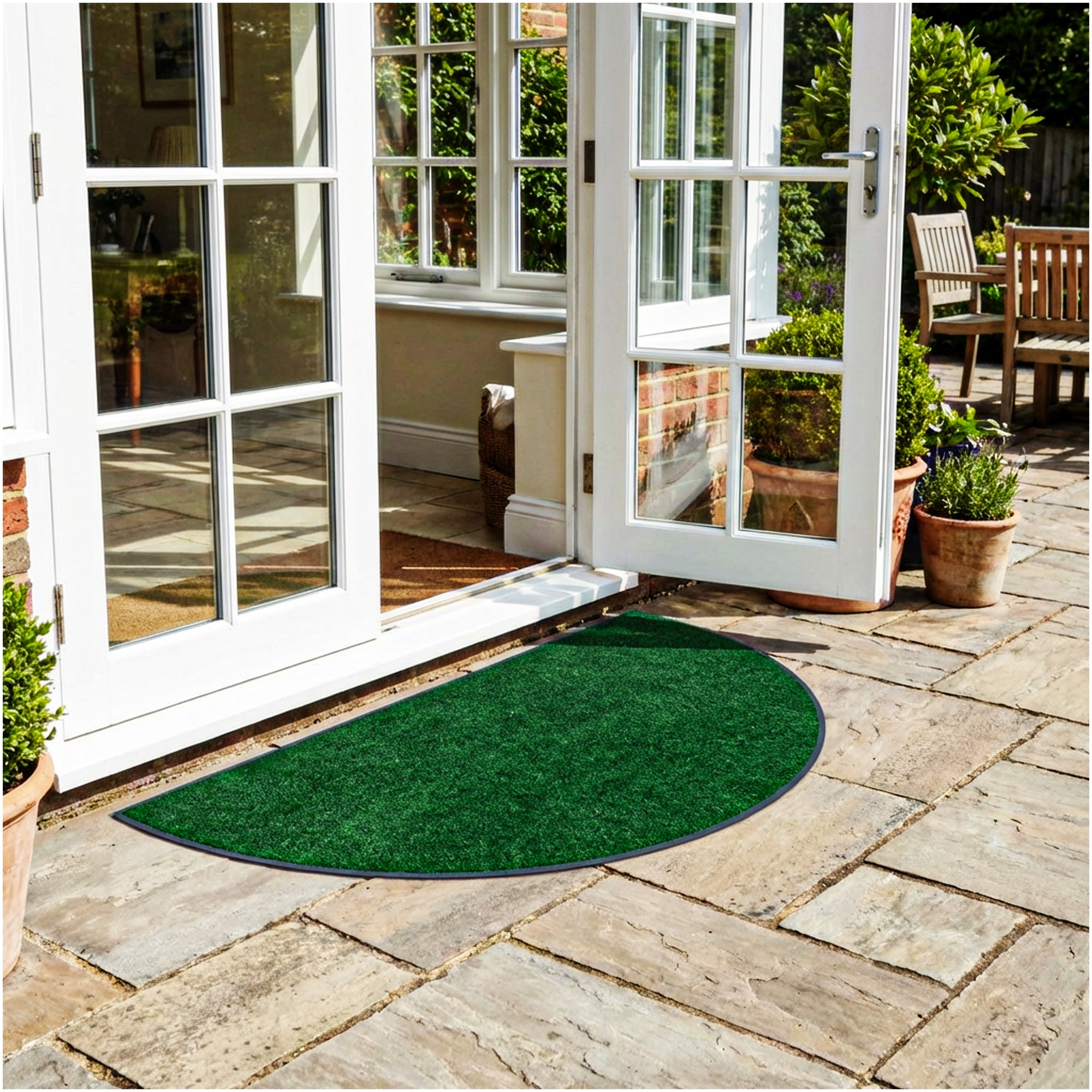 Grizzly Turf Indoor/Outdoor Area Rug – Durable, Weatherproof, Custom Cut