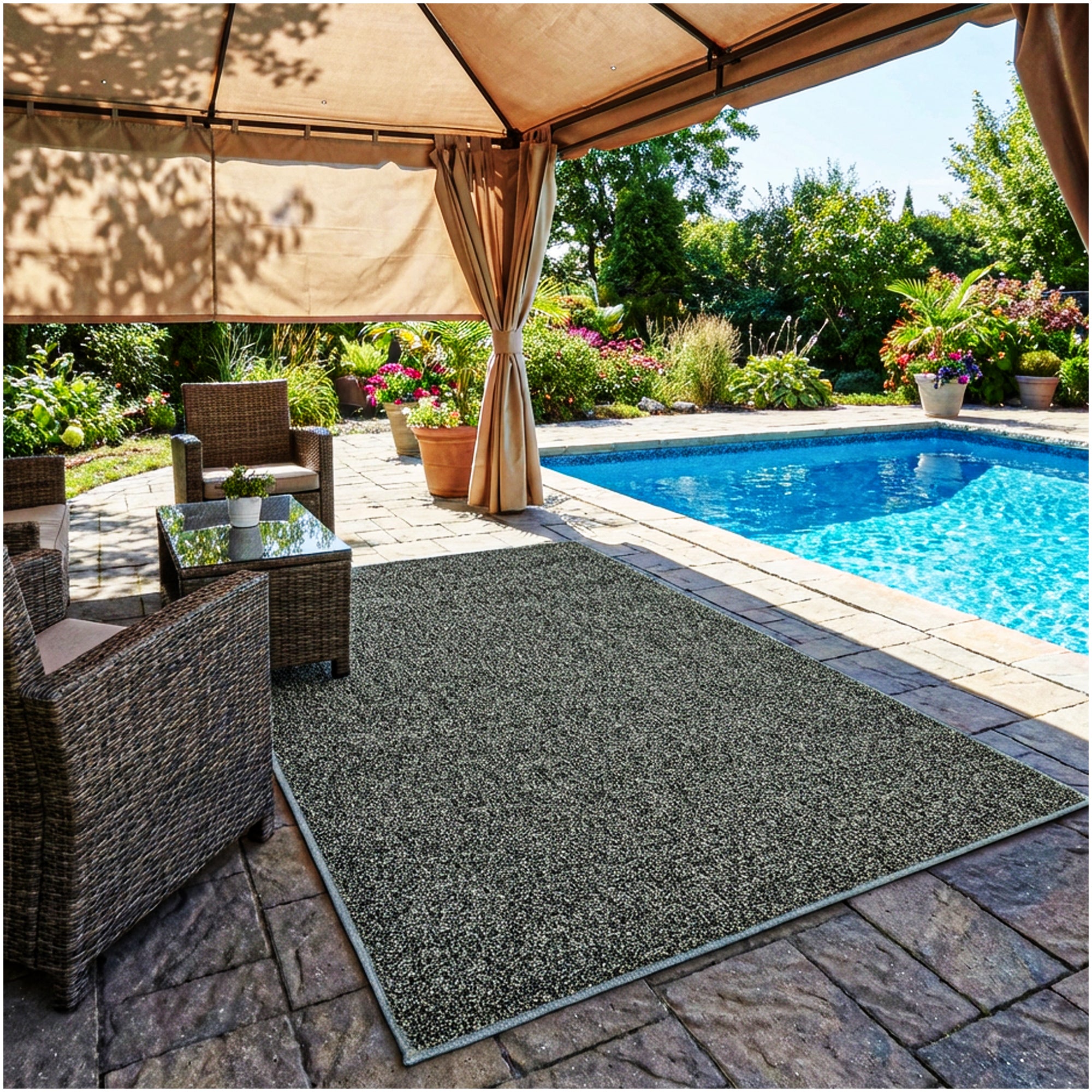 Garden Escape Indoor/Outdoor Area Rug with Premium Bound Edges – 6 Colors