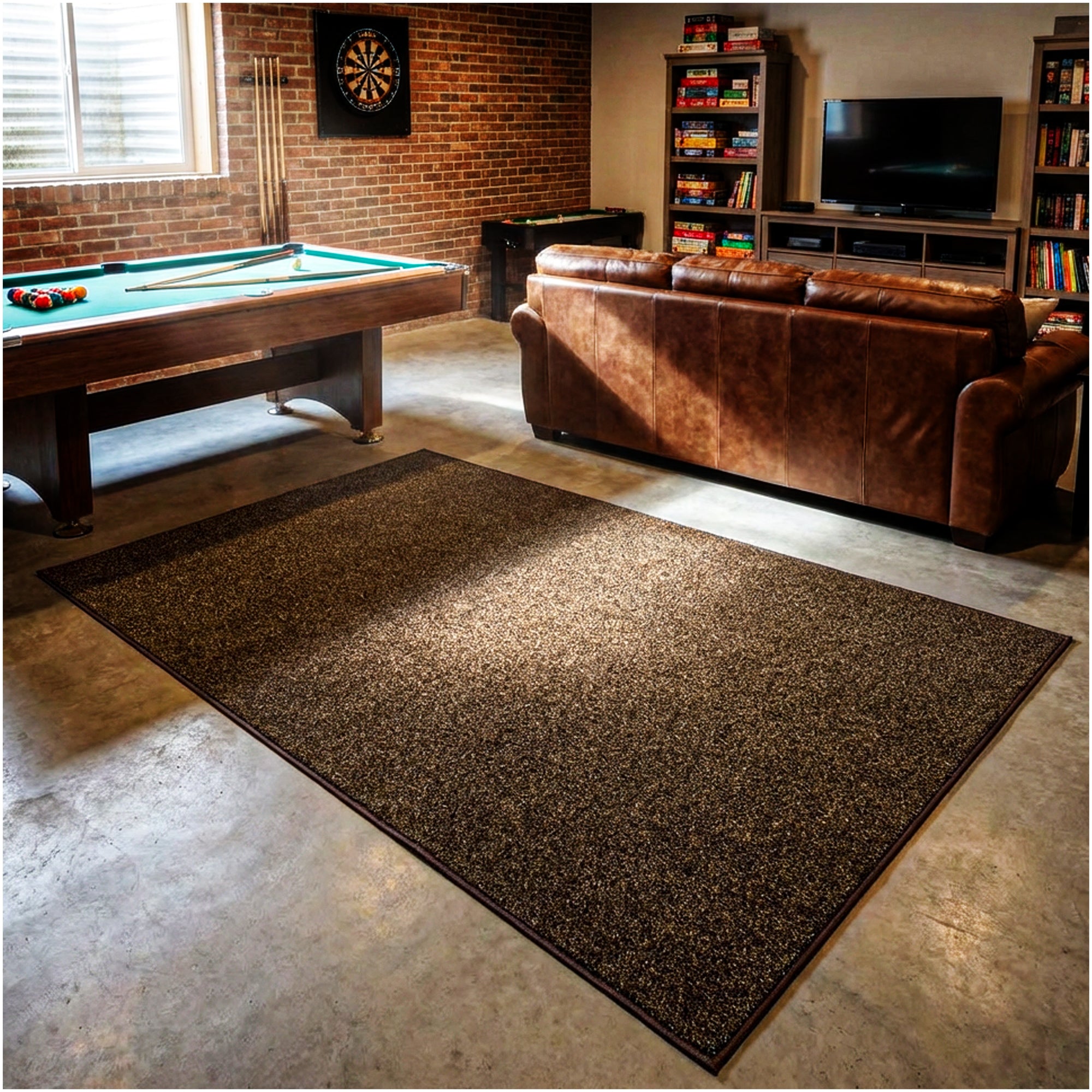 Grizzly Turf Indoor/Outdoor Area Rug – Durable, Weatherproof, Custom Cut