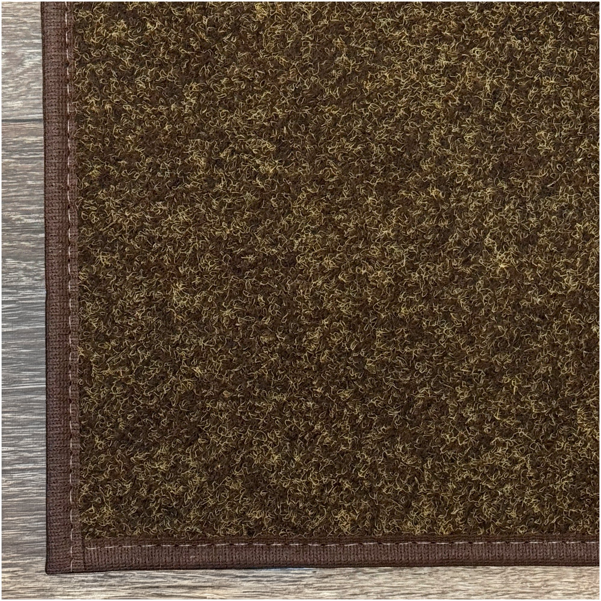 Grizzly Turf Indoor/Outdoor Area Rug – Durable, Weatherproof, Custom Cut