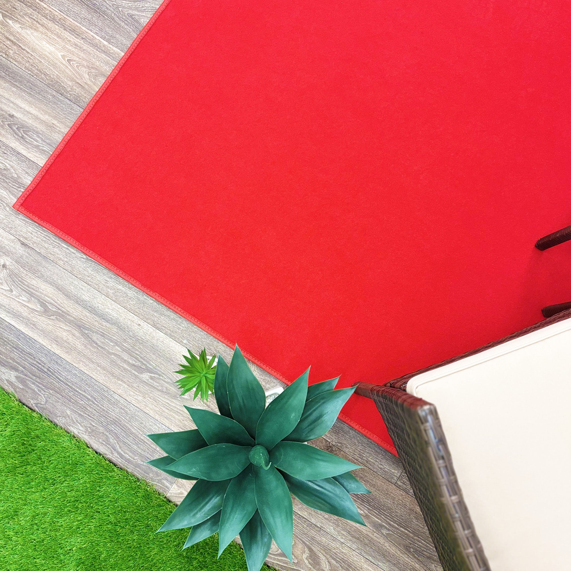 Economical Indoor/Outdoor Carpet Rug (10 Colors)