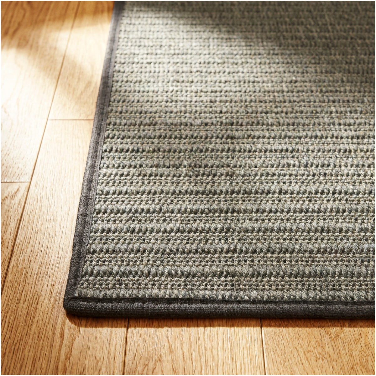Antigua Indoor & Outdoor Area Rug – Custom Cut Carpet