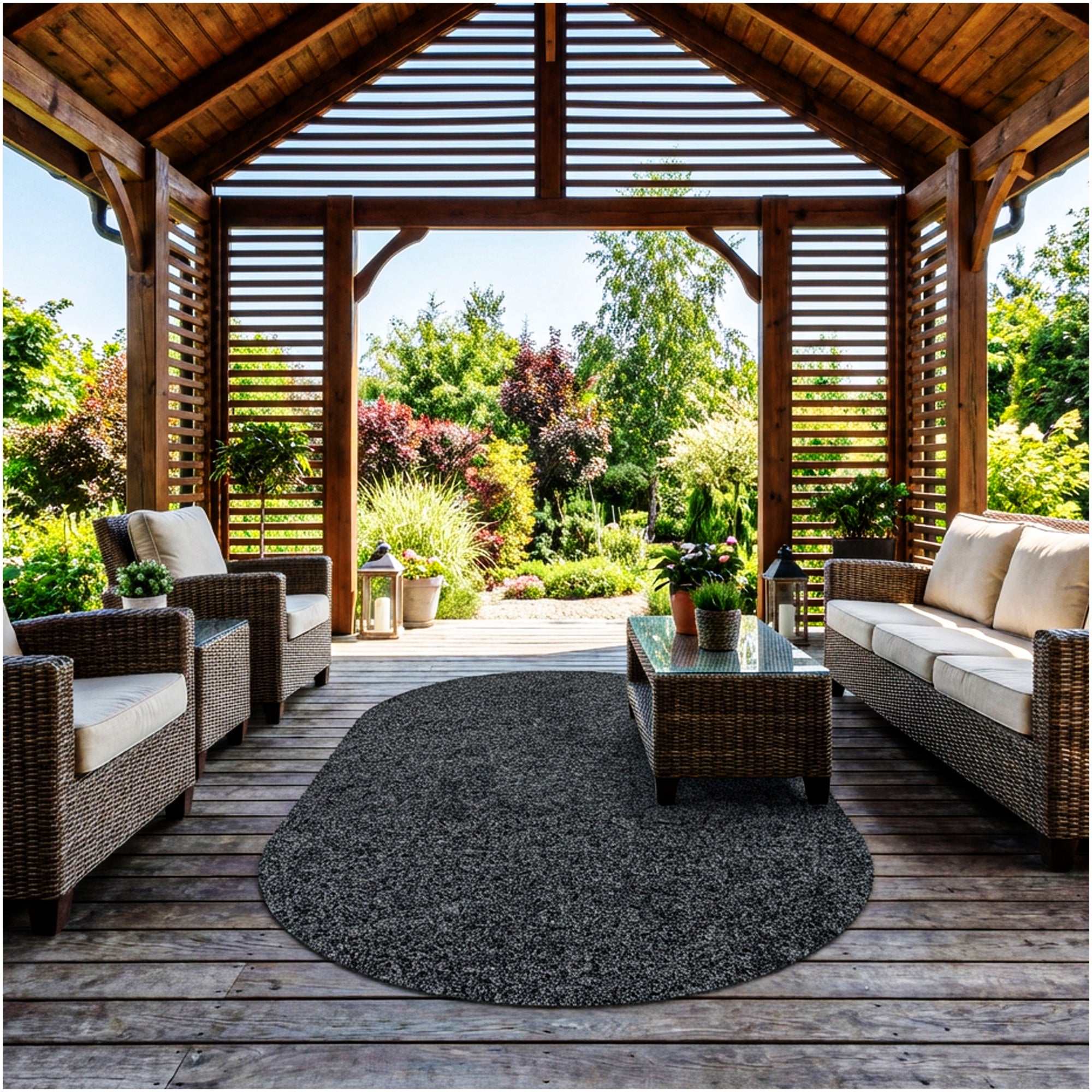 Grizzly Turf Indoor/Outdoor Area Rug – Durable, Weatherproof, Custom Cut