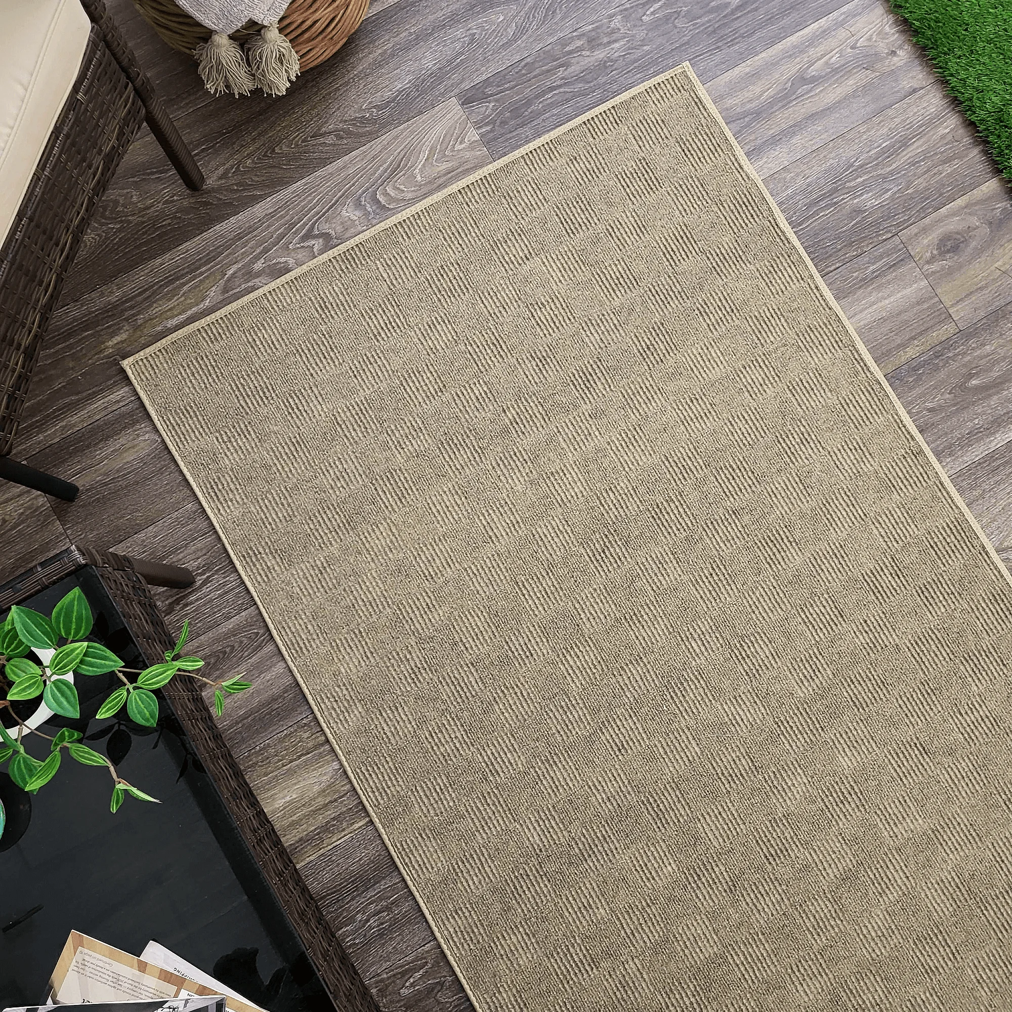 Patchwork Indoor Outdoor Area Rug – Recycled PET, Custom Size