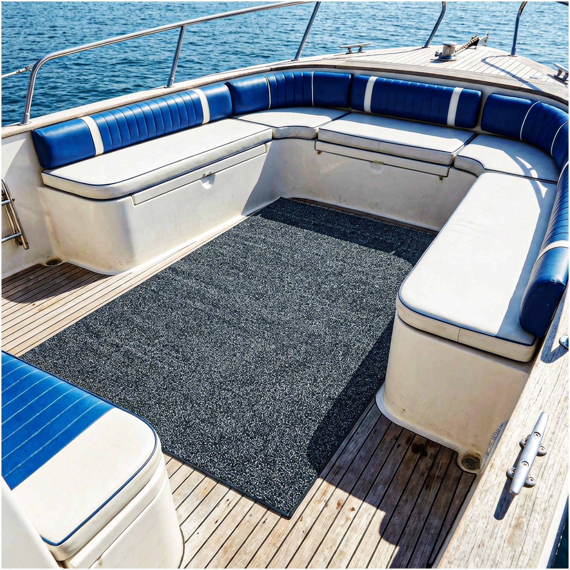 The Best Boat Rugs and Marine Carpet Options for Summer 2026