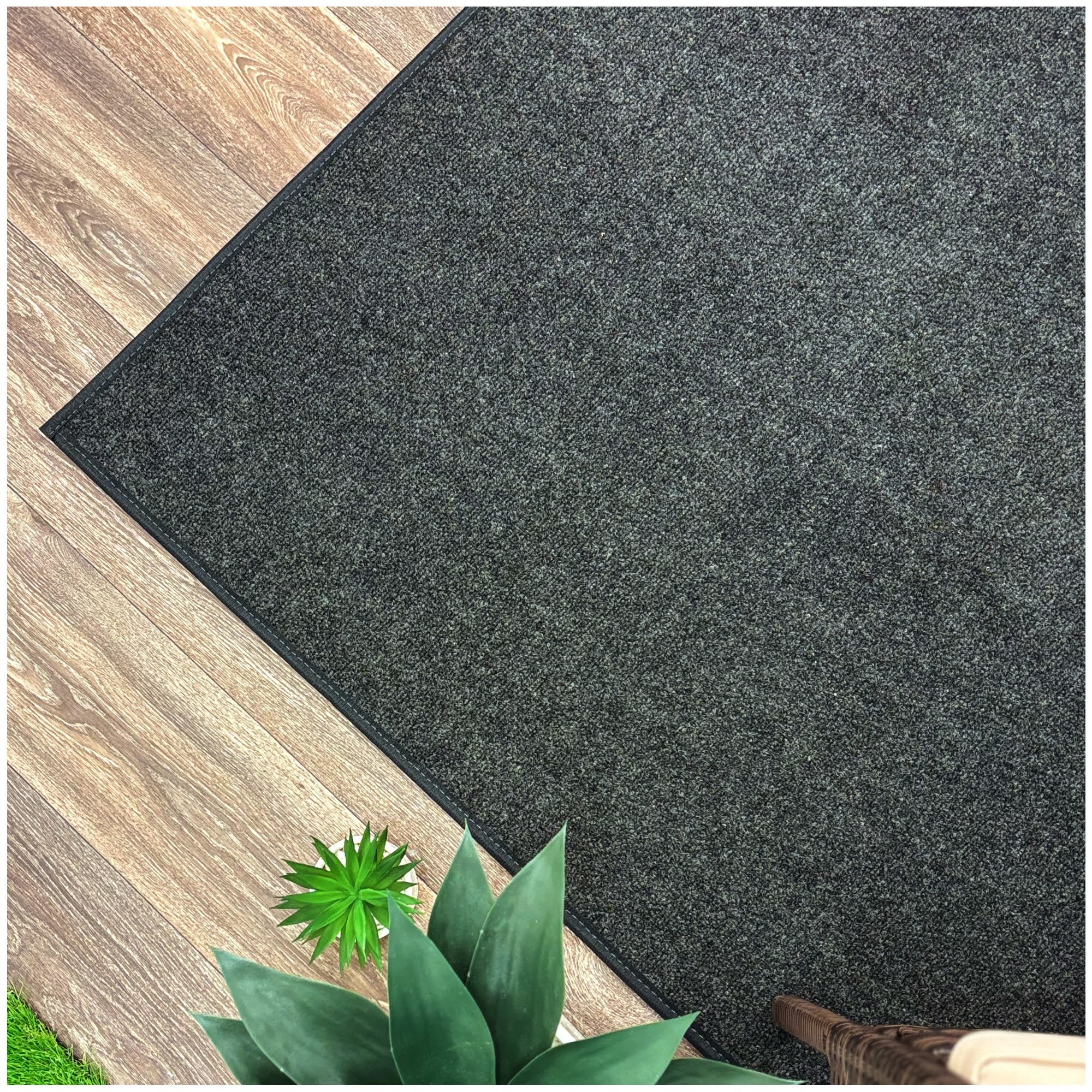 Ribbed Indoor-Outdoor Area Rug