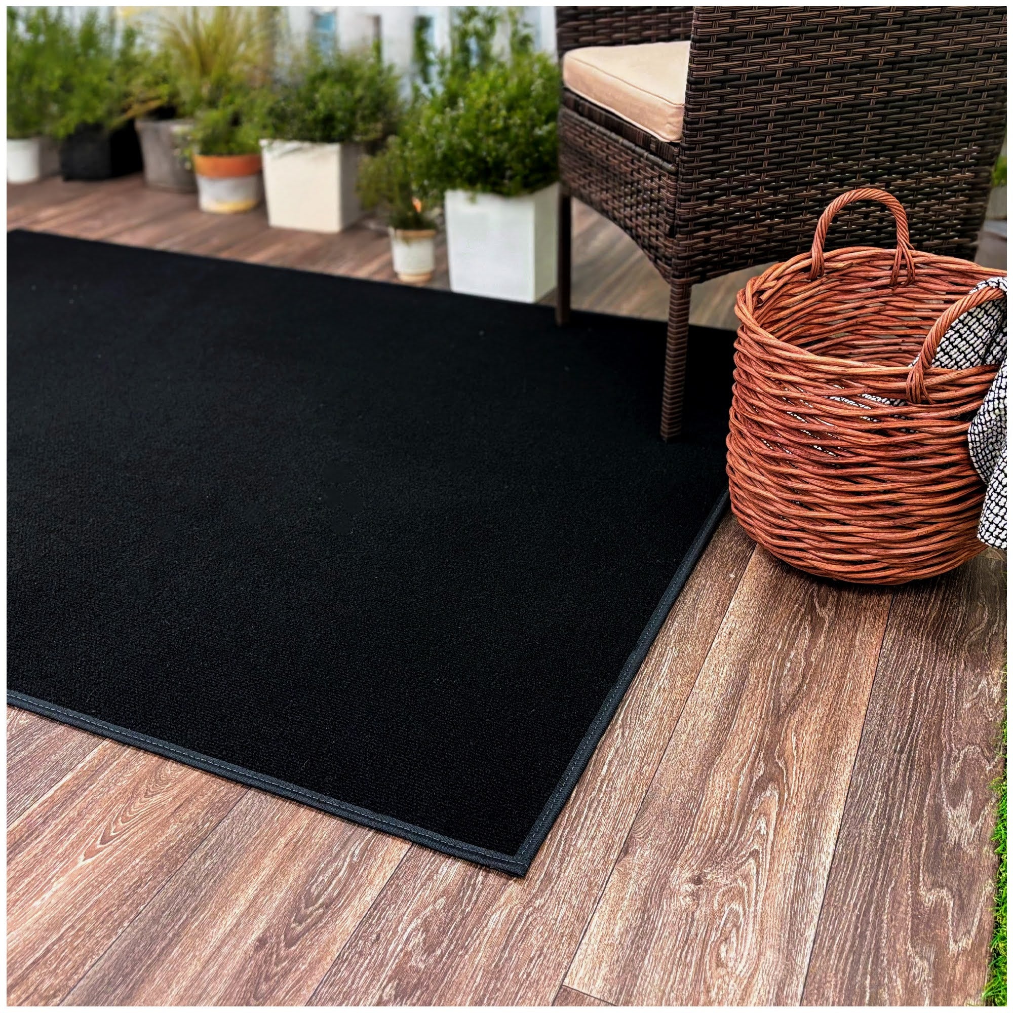 Ribbed Indoor-Outdoor Area Rug