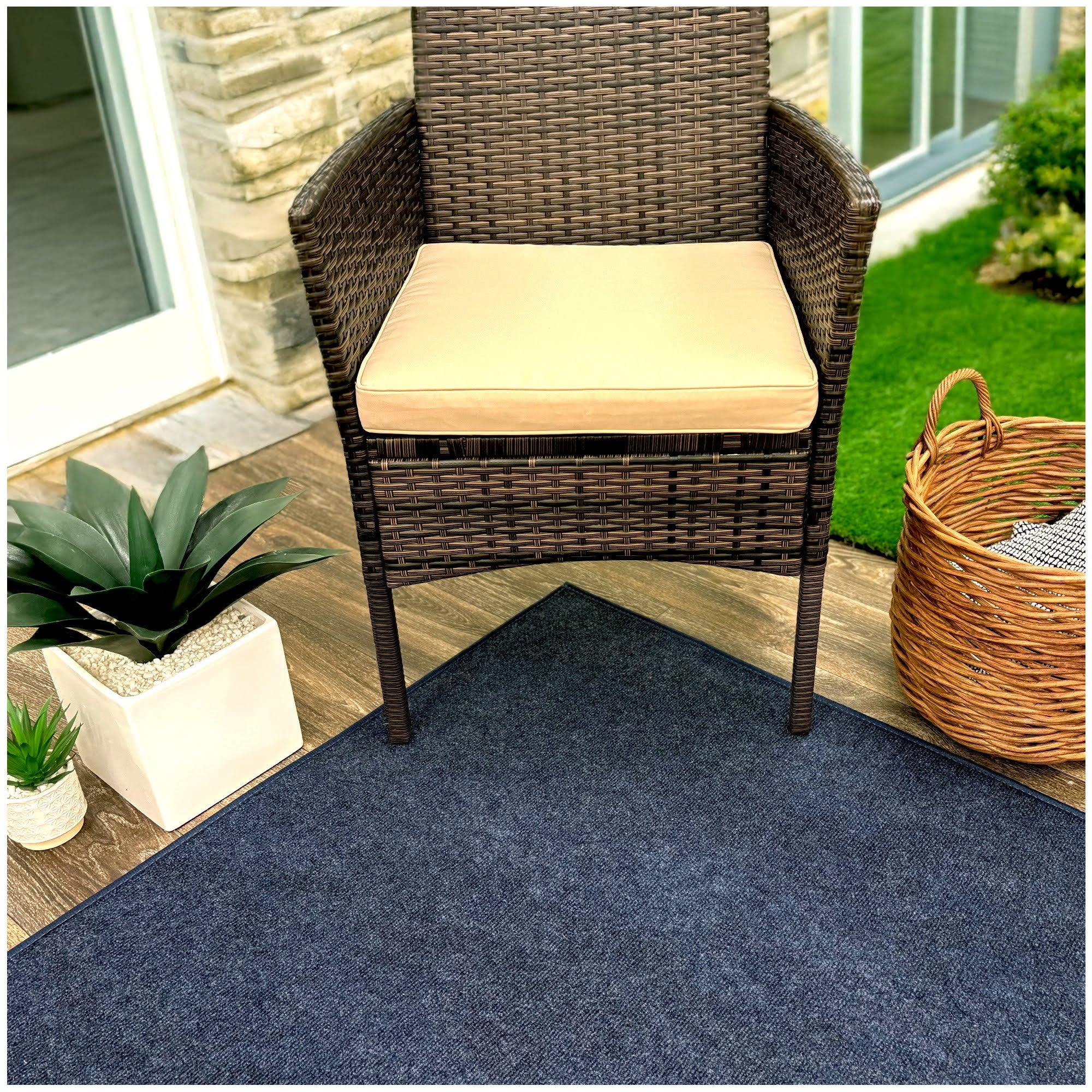Ribbed Indoor-Outdoor Area Rug