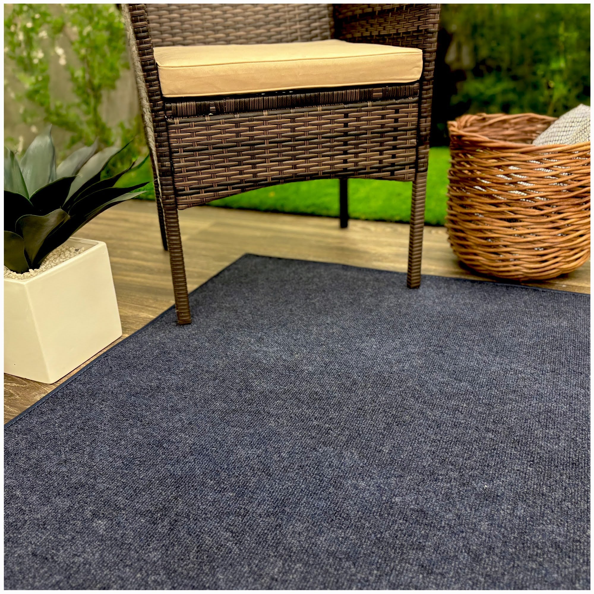 Ribbed Indoor-Outdoor Area Rug