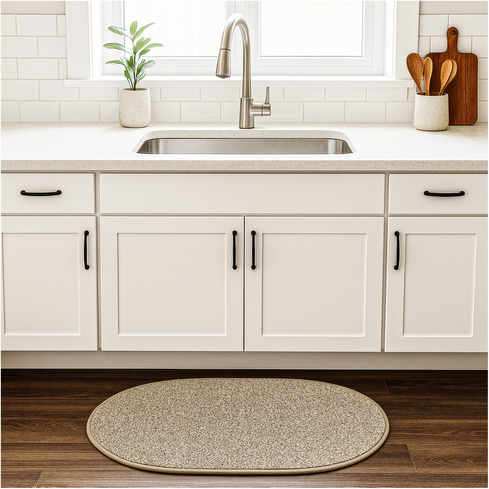 Toast of the Town Plush Frieze Area Rug