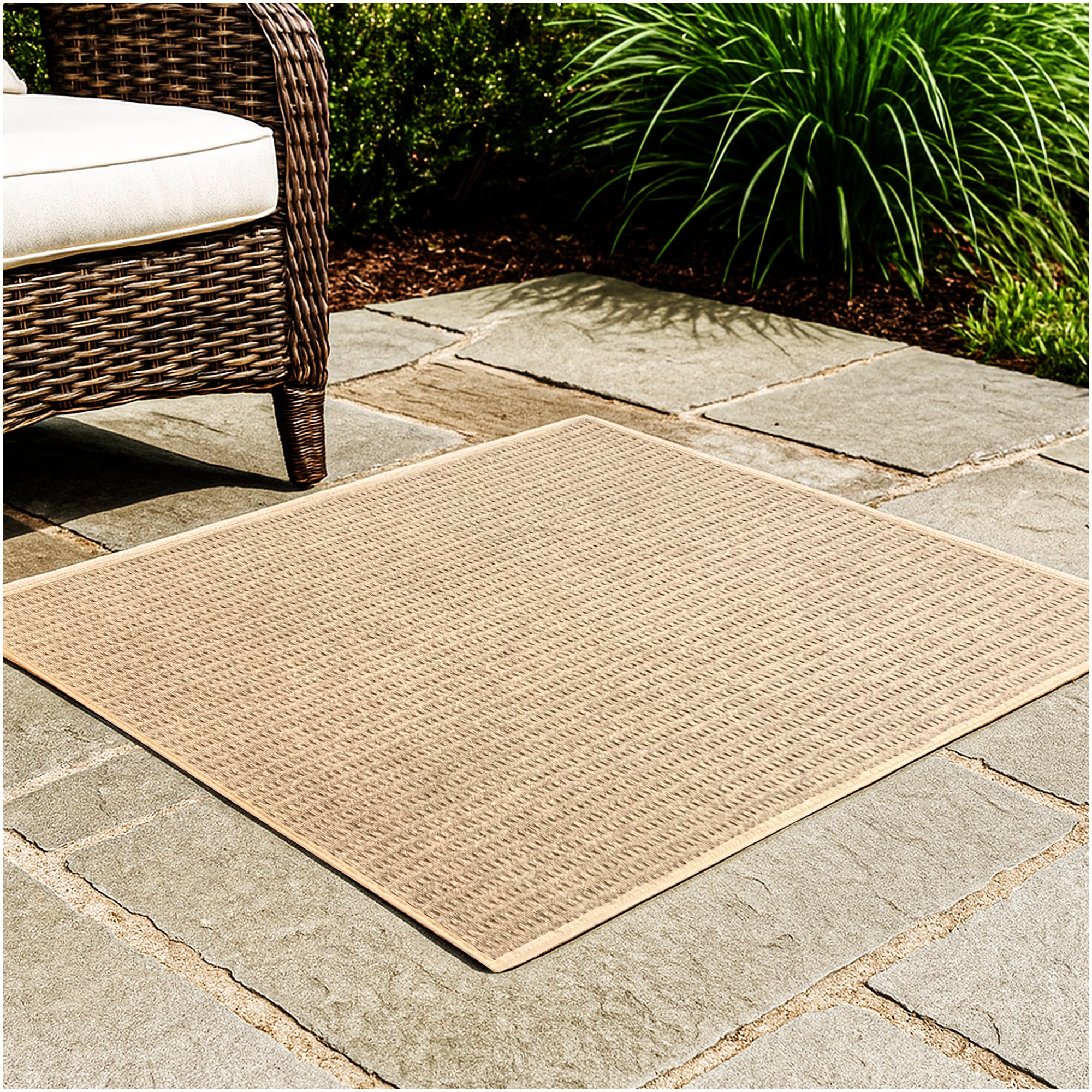 Interlace Waffle Pattern Indoor & Outdoor Rug – Eco-Friendly PET Fiber, Custom Sizes