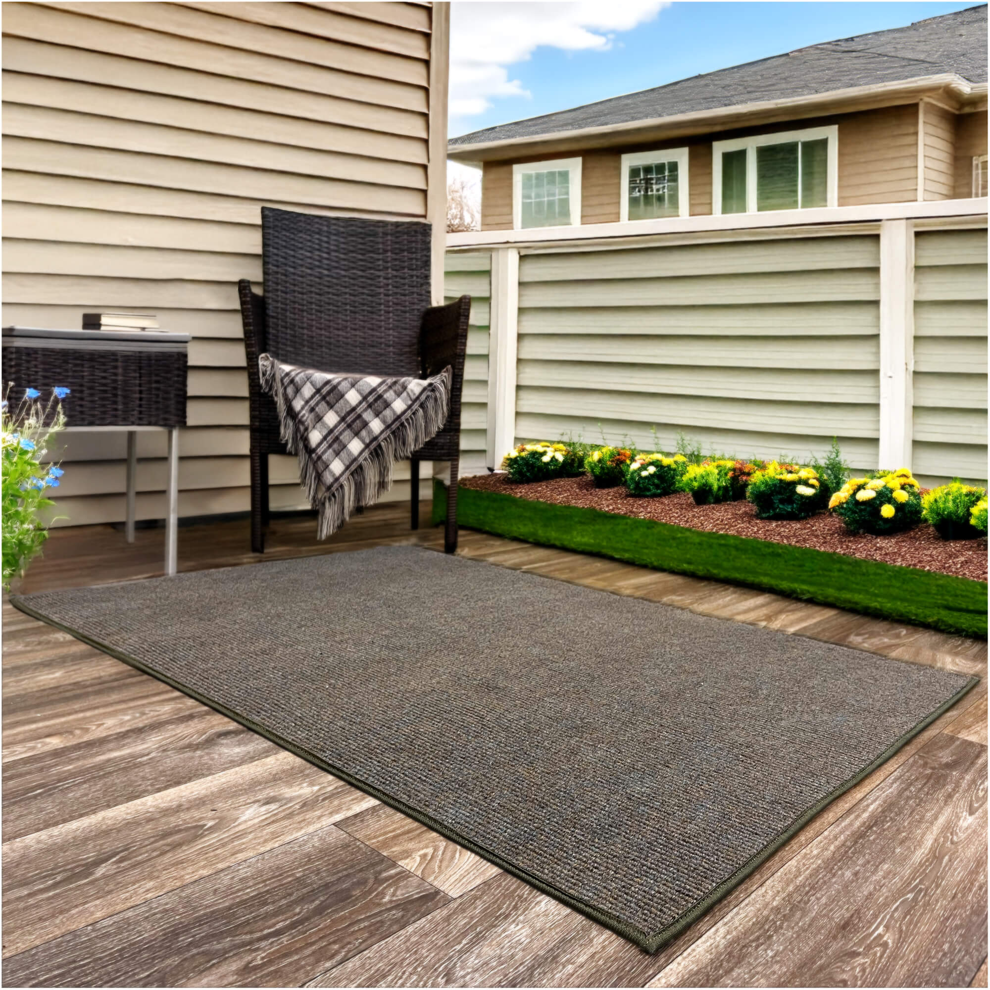 Summerstock Indoor/Outdoor Rug | Custom Size, Durable 1/4" Thick