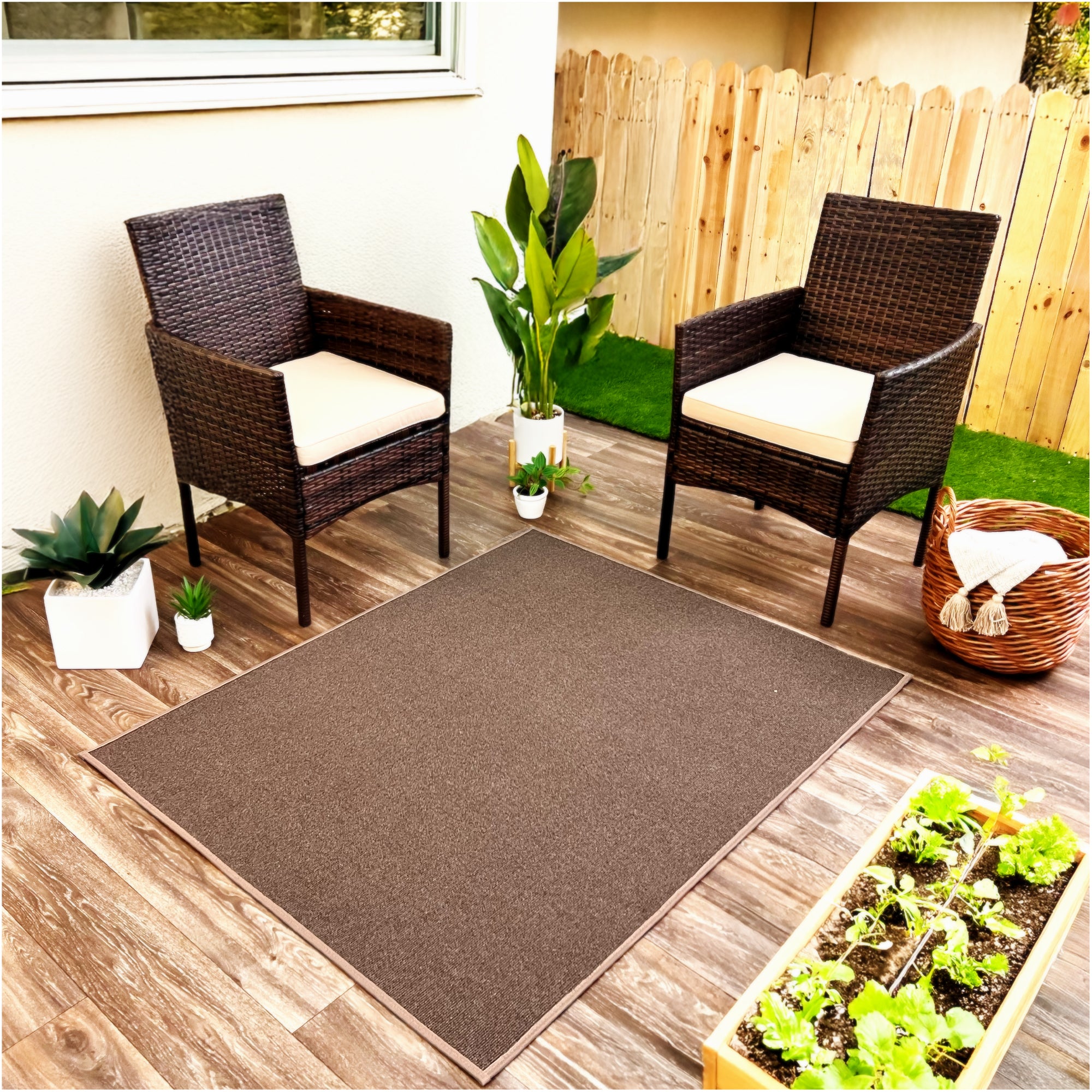 Roanoke Rib Indoor-Outdoor Area Rug in Custom Sizes - Sample