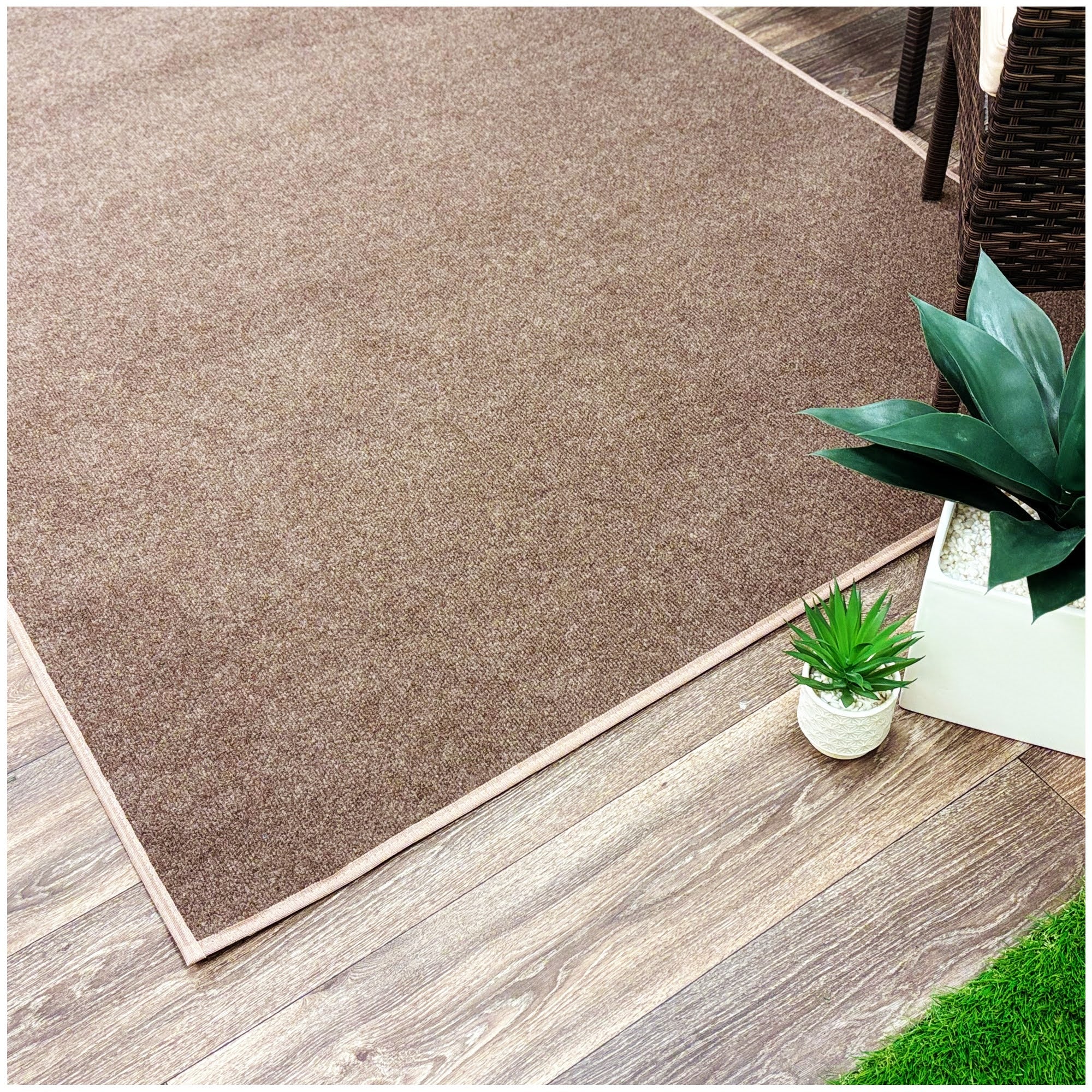 Ribbed Indoor-Outdoor Area Rug