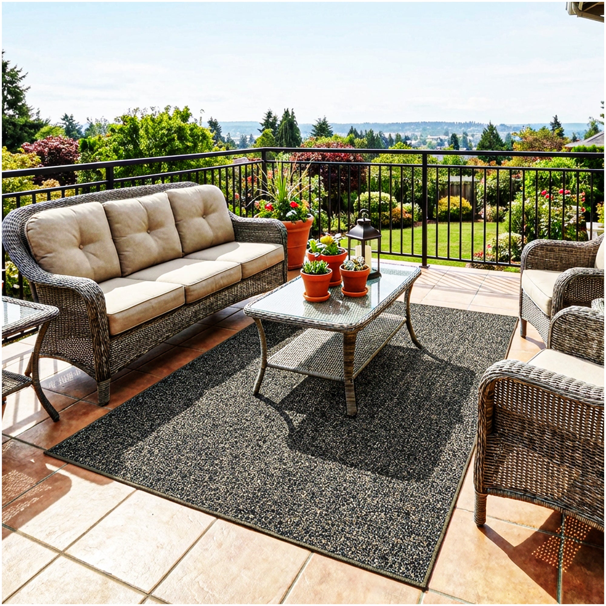 Garden Escape Indoor/Outdoor Area Rug with Premium Bound Edges – 6 Colors