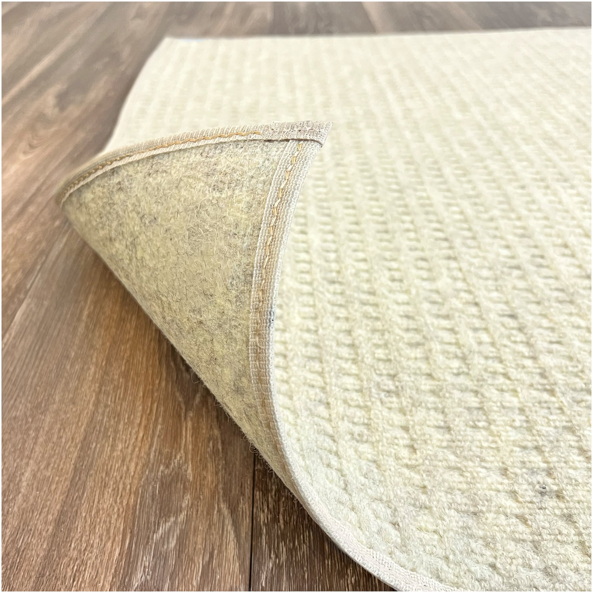 Interlace Waffle Pattern Indoor & Outdoor Rug – Eco-Friendly PET Fiber, Custom Sizes