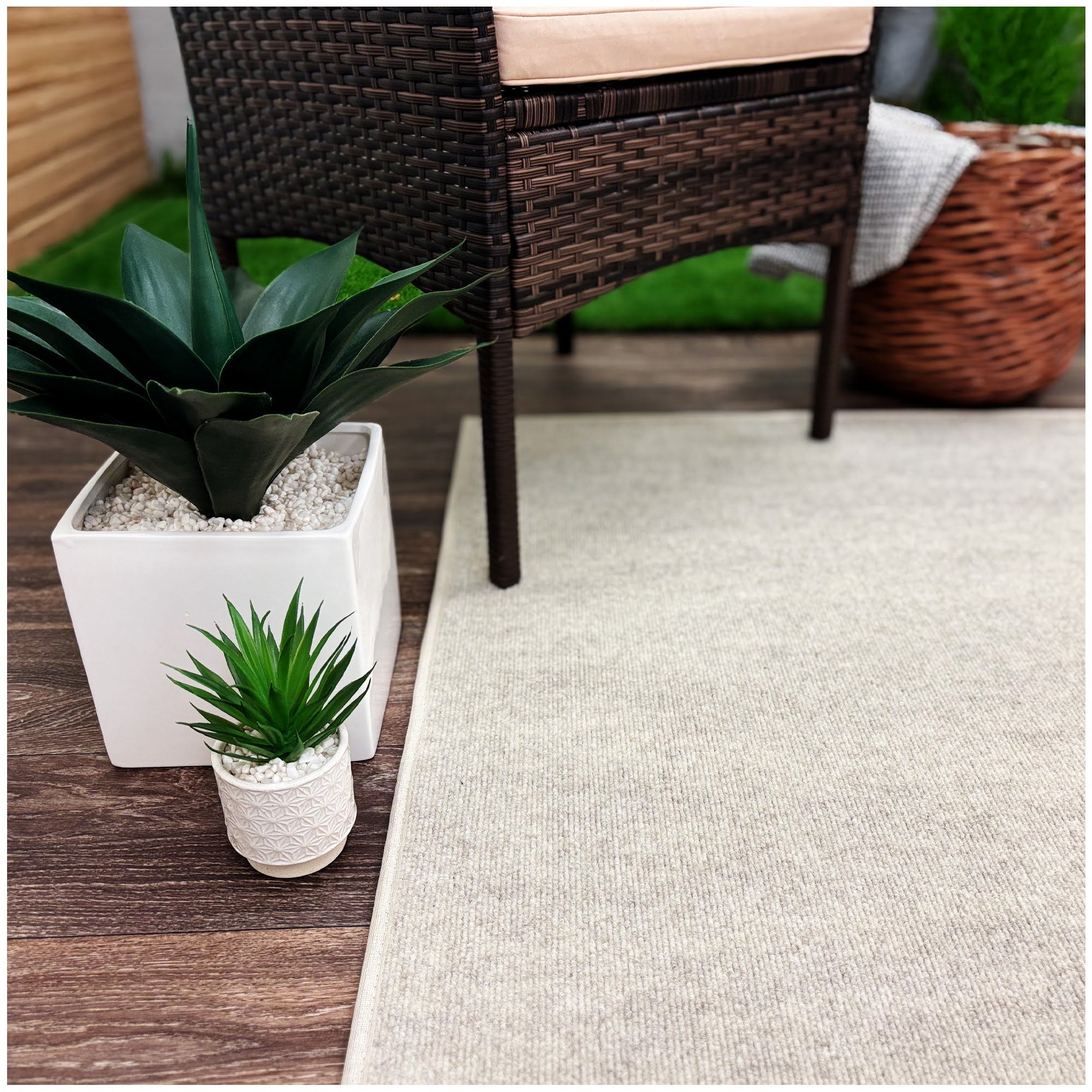 Ribbed Indoor-Outdoor Area Rug