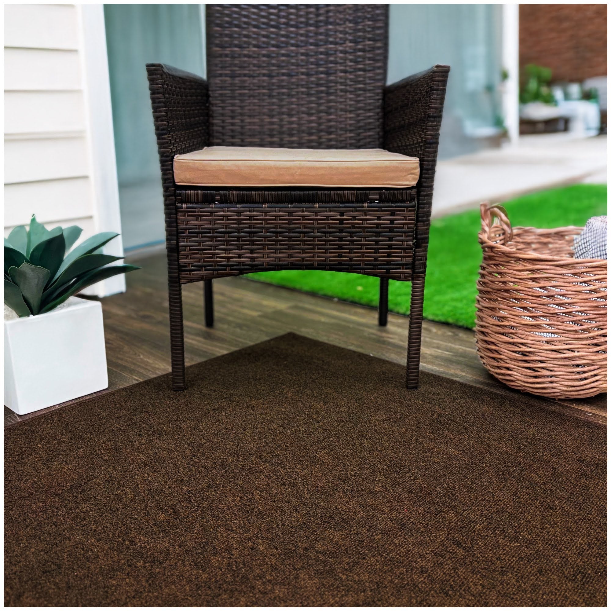 Ribbed Indoor-Outdoor Area Rug