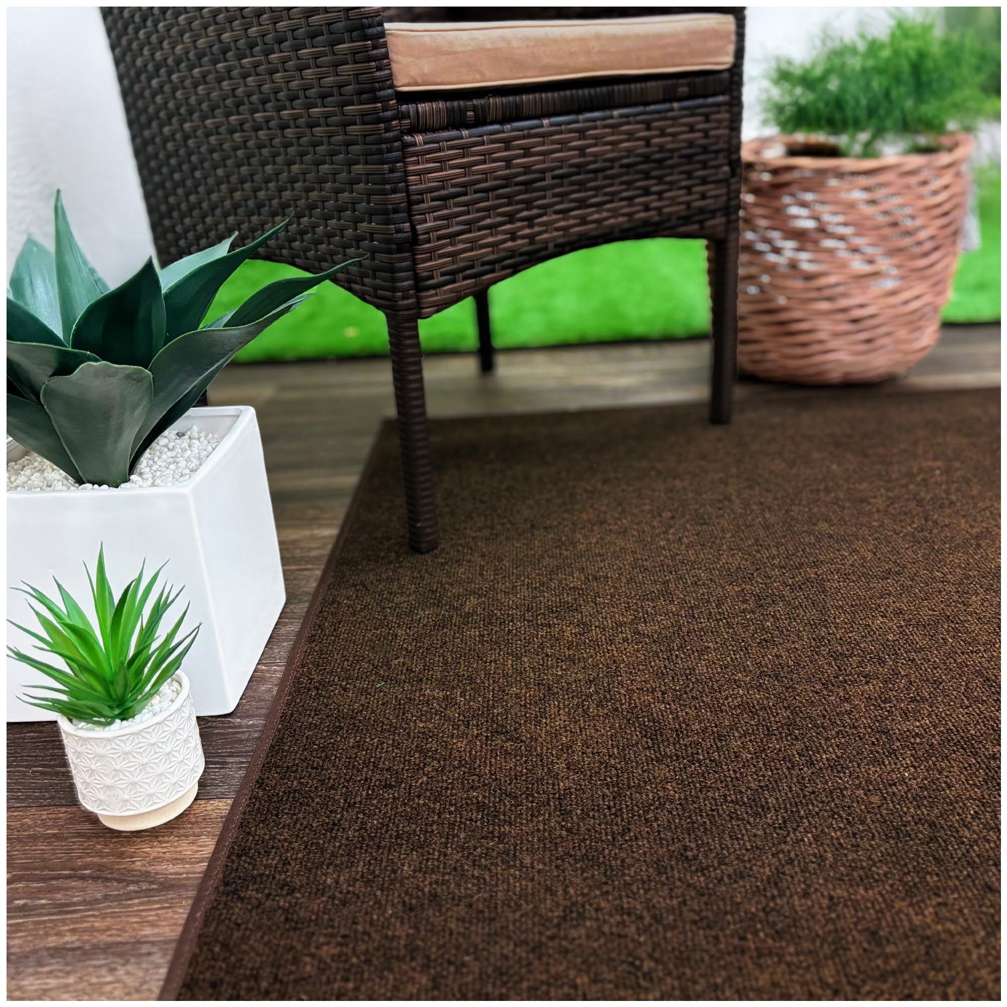 Ribbed Indoor-Outdoor Area Rug