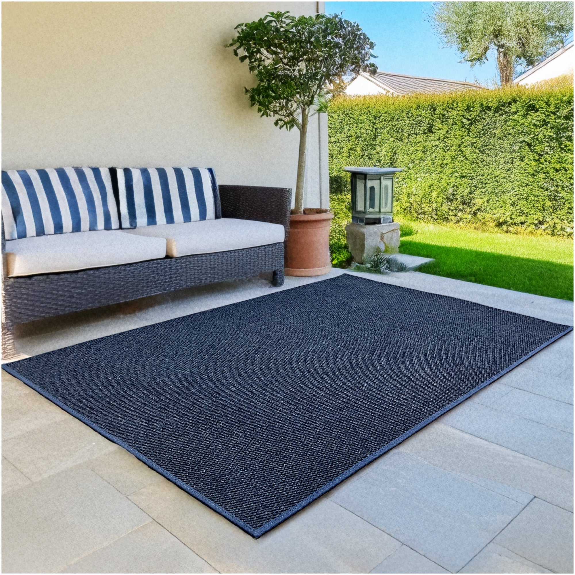 Hatteras Indoor–Outdoor Custom Area Rug