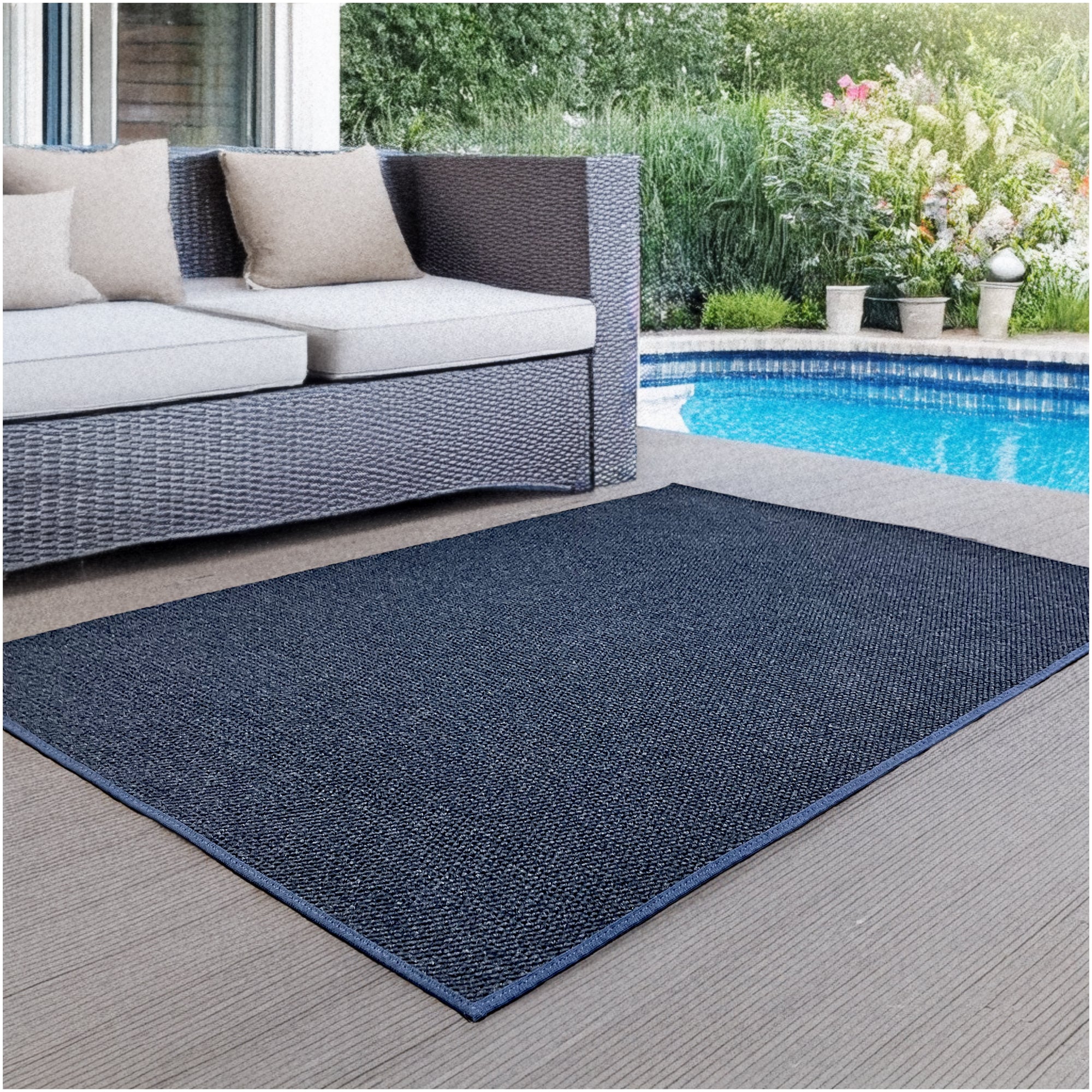 Hatteras Indoor–Outdoor Custom Area Rug