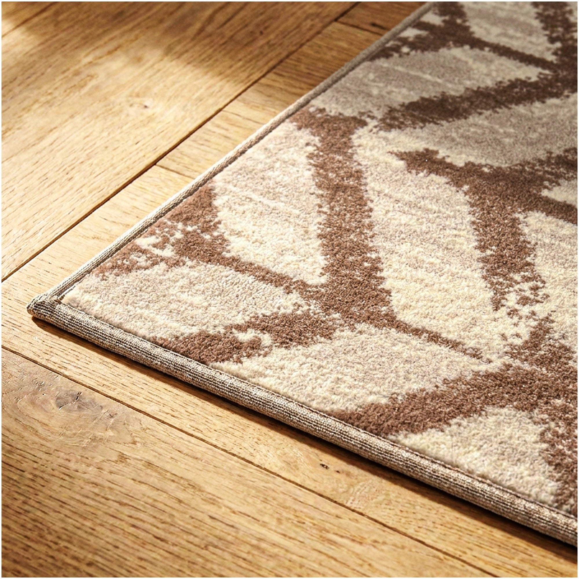 Traveler’s Path Indoor Area Rug – 40 oz Cut Pile, Custom Sizes & Colors