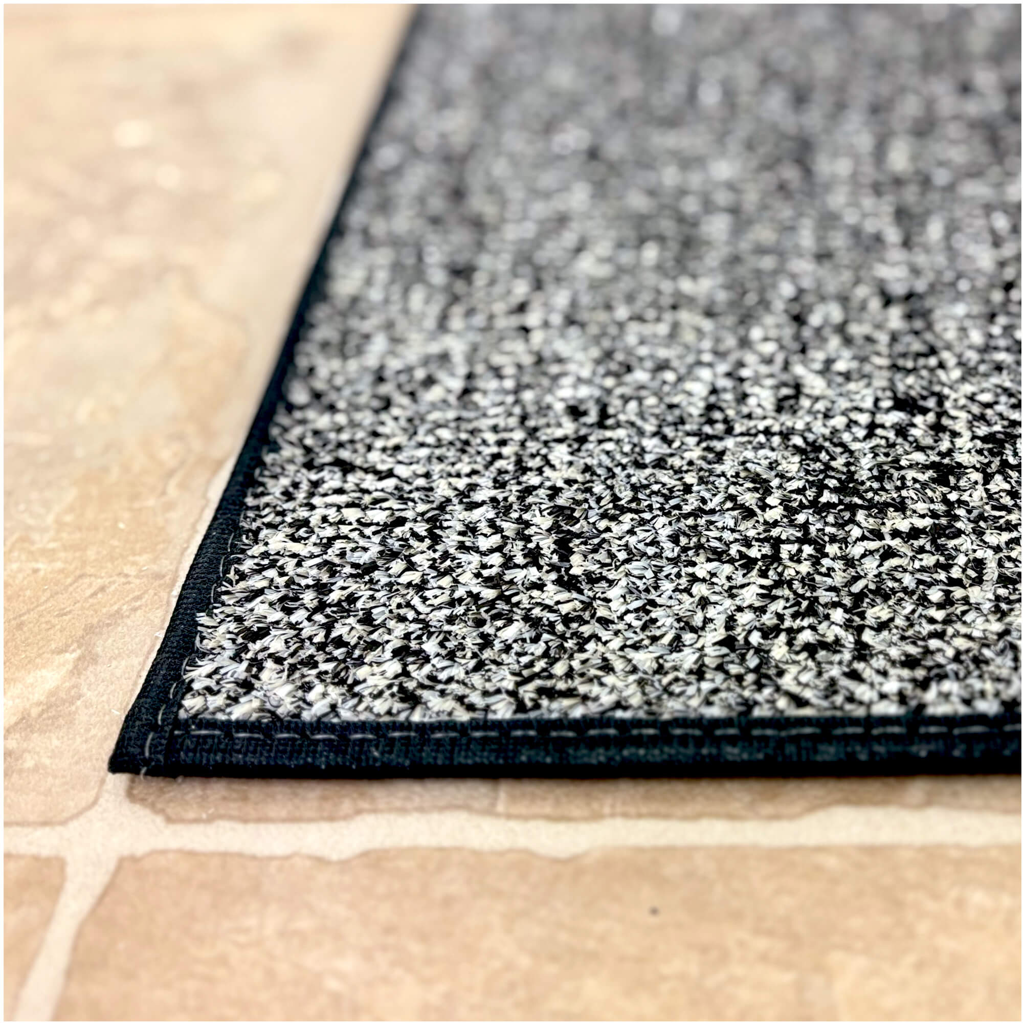 Arbor View Premium Artificial Grass Rug – Custom Sizes Available