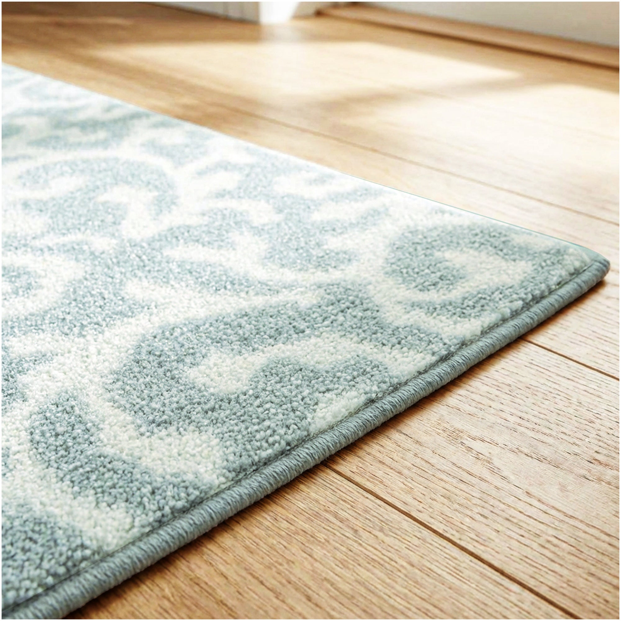 Milliken Coral Springs Indoor Area Rug | Standard Sizes & Color Options