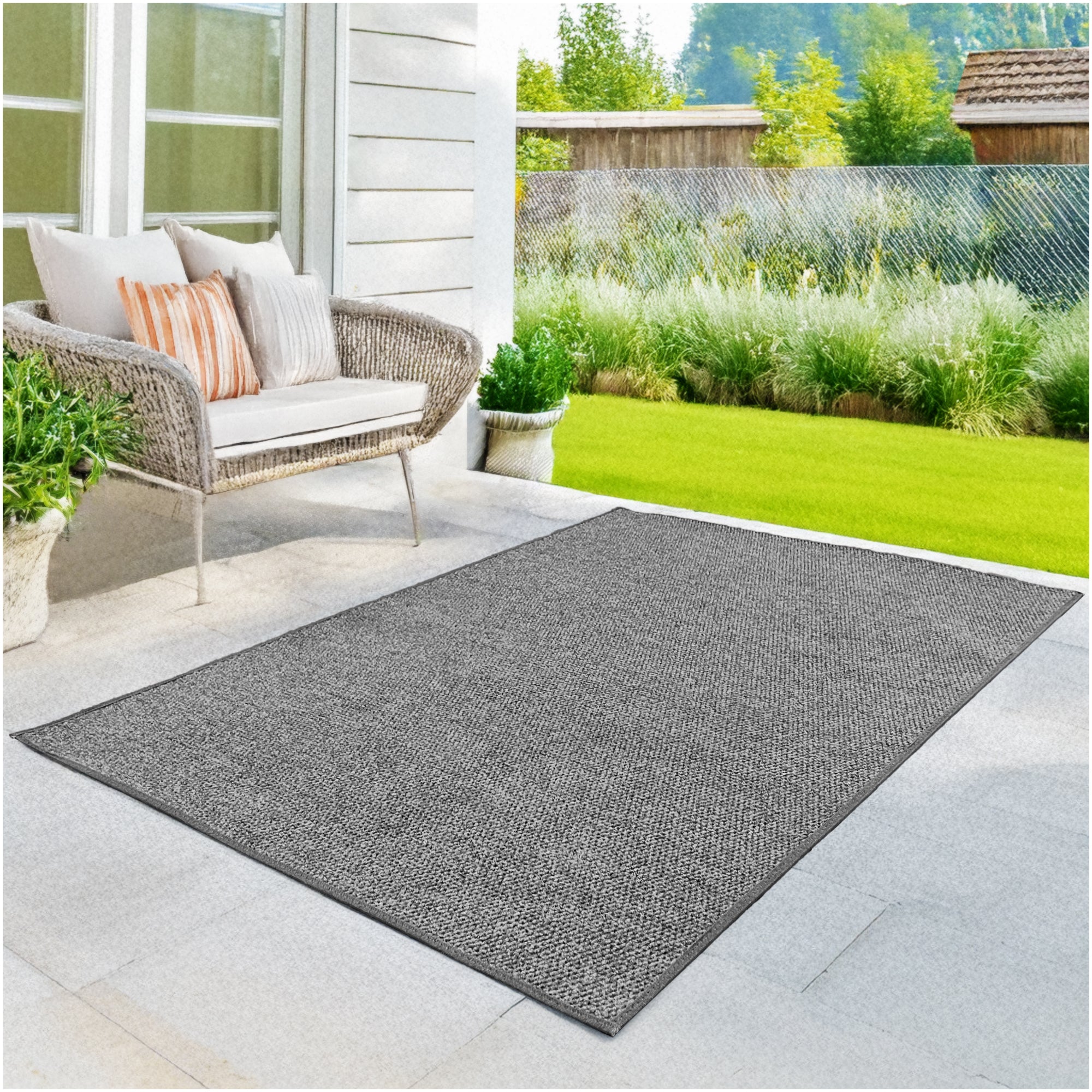 Hatteras Indoor–Outdoor Custom Area Rug