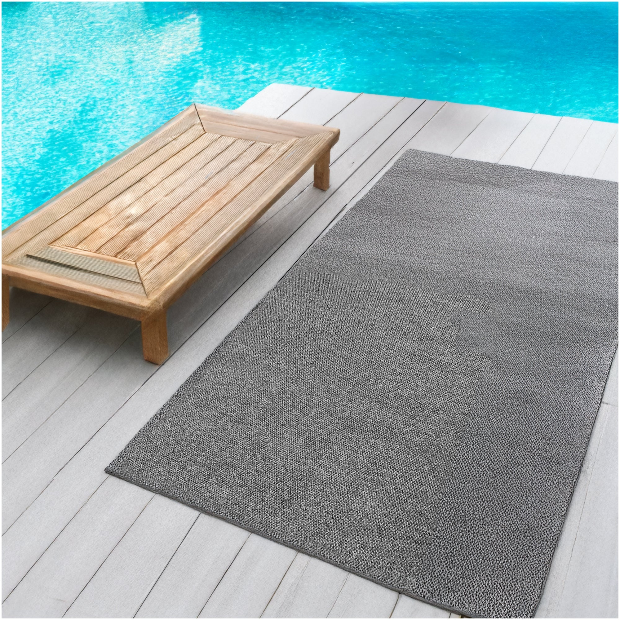 Hatteras Indoor–Outdoor Custom Area Rug