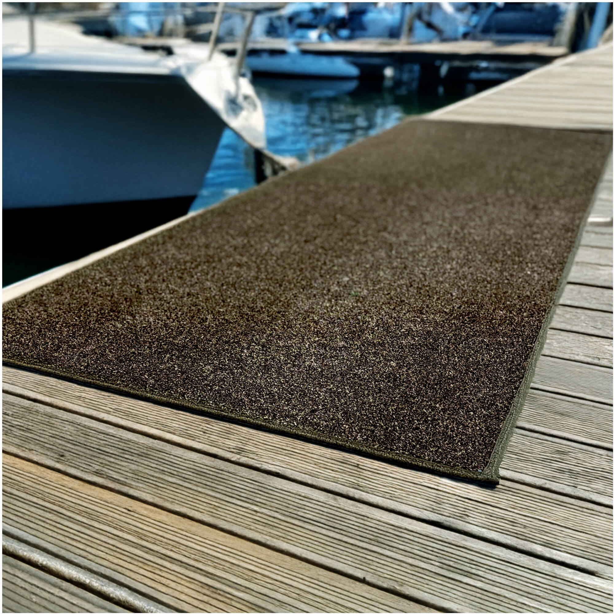 Arbor View Premium Artificial Grass Rug – Custom Sizes Available