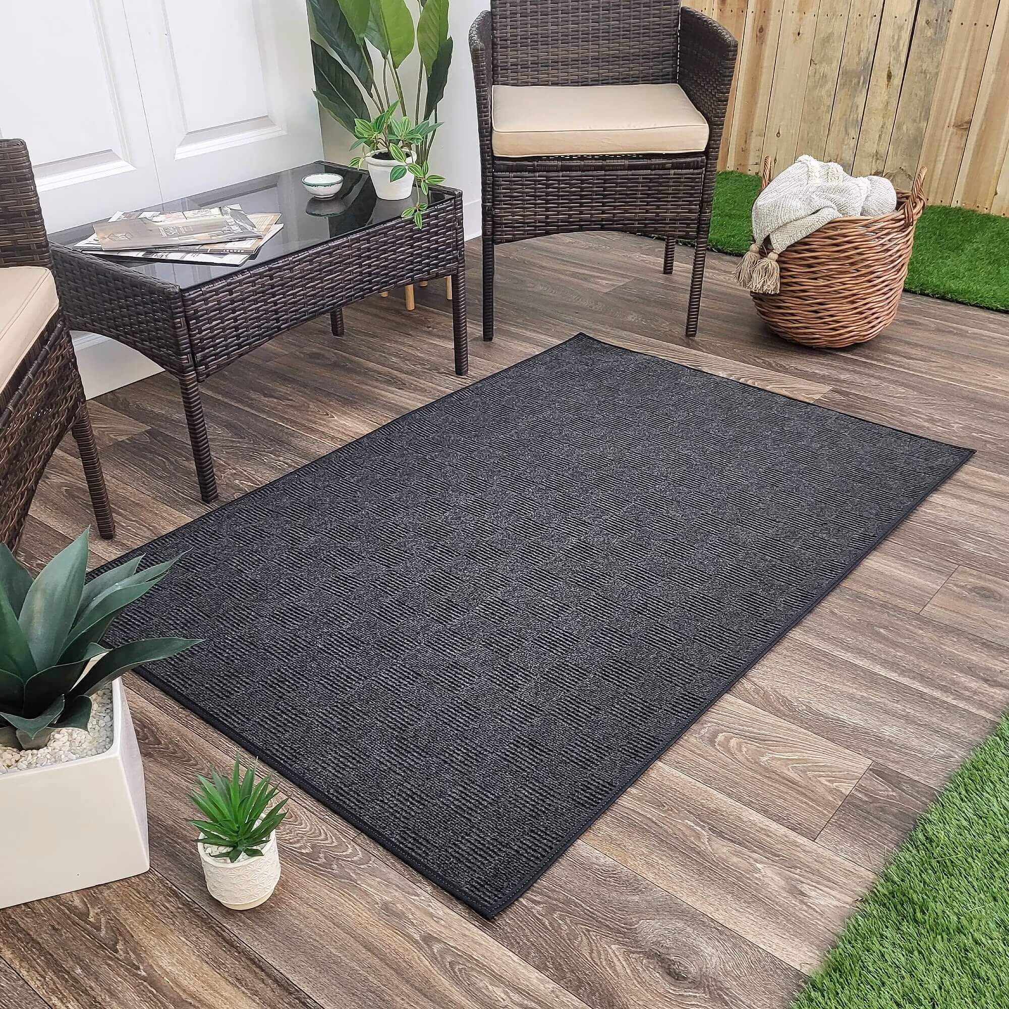 Patchwork Indoor Outdoor Area Rug – Recycled PET, Custom Size