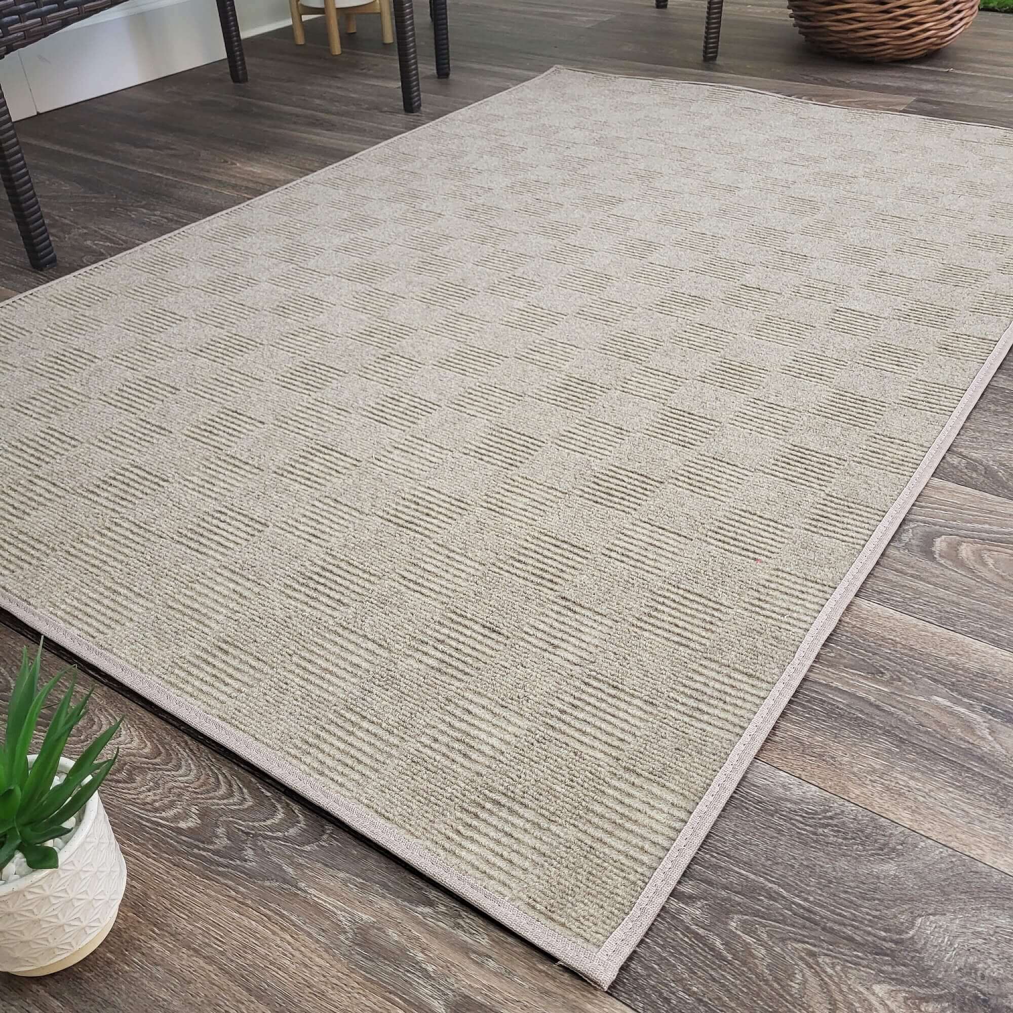 Patchwork Indoor Outdoor Area Rug – Recycled PET, Custom Size